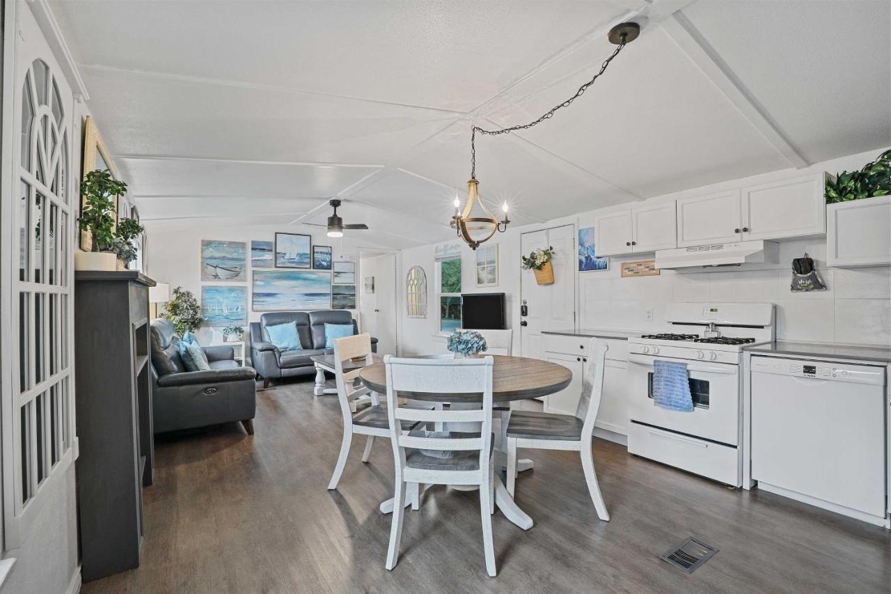 Pet-Friendly Lake Dallas Home Near Lewisville Lake Exteriör bild