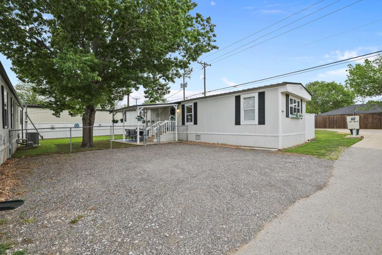 Pet-Friendly Lake Dallas Home Near Lewisville Lake Exteriör bild