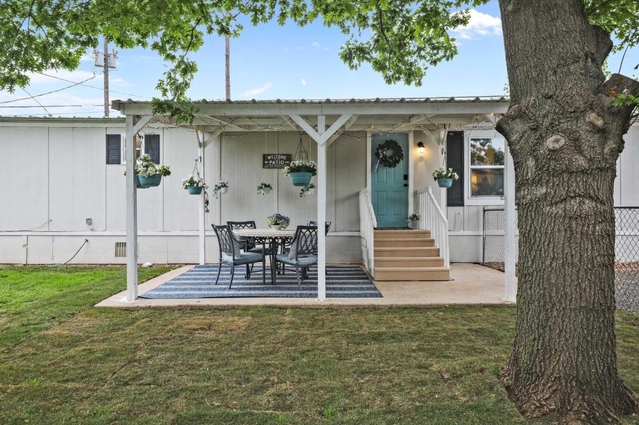Pet-Friendly Lake Dallas Home Near Lewisville Lake Exteriör bild